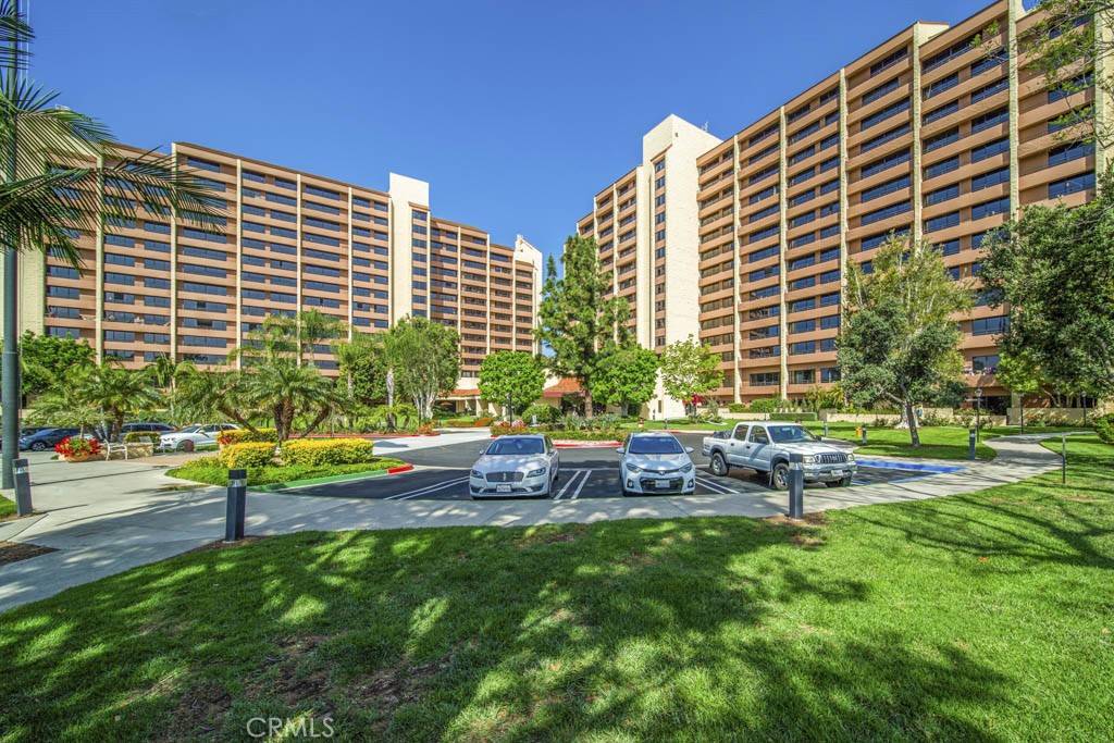 Laguna Woods, CA 92637,24055 Paseo Del Lago #711