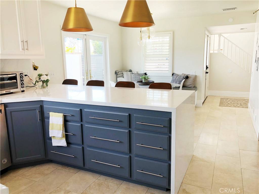 Huntington Beach, CA 92648,1702 Lake Street