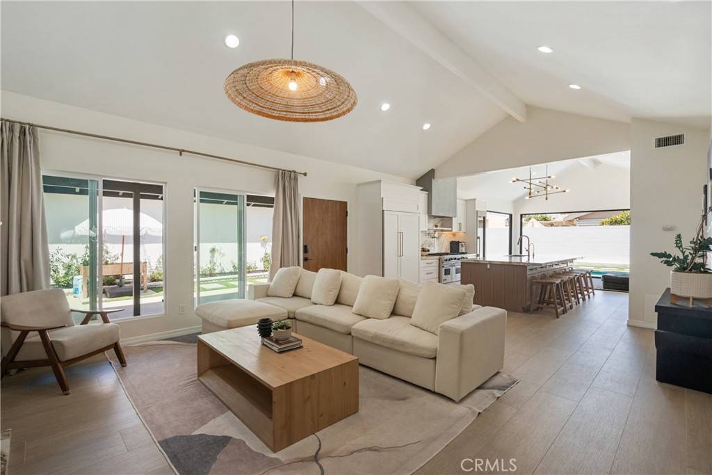 Costa Mesa, CA 92626,3460 San Rafael CIR