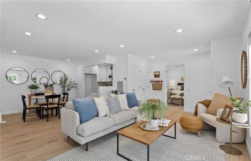 Laguna Hills, CA 92653,25786 Via Lomas #83