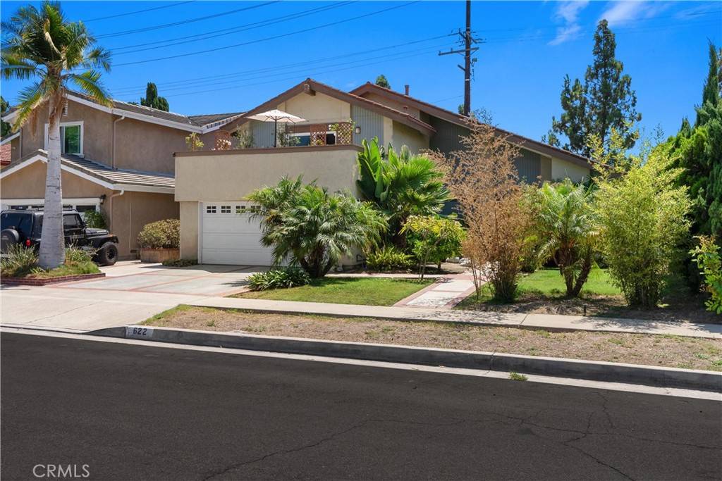 Santa Ana, CA 92707,622 W Alpine AVE