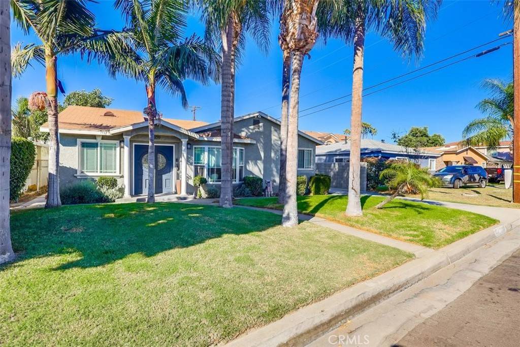 Downey, CA 90241,8509 Cleta ST