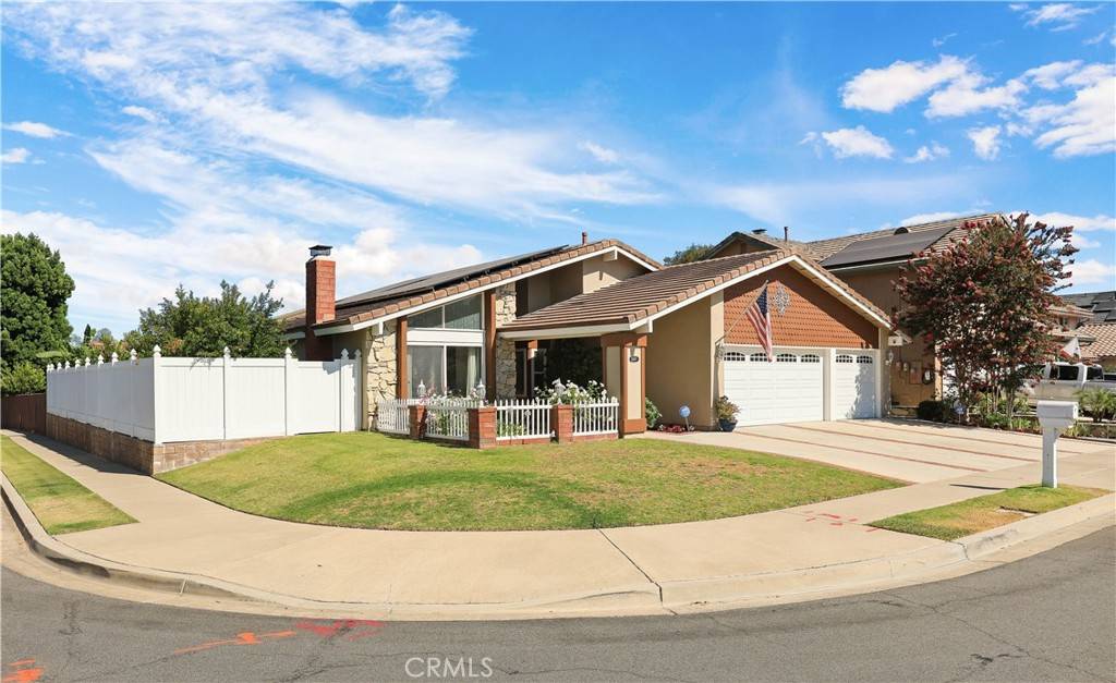 Lake Forest, CA 92630,21071 Avenida Albercon