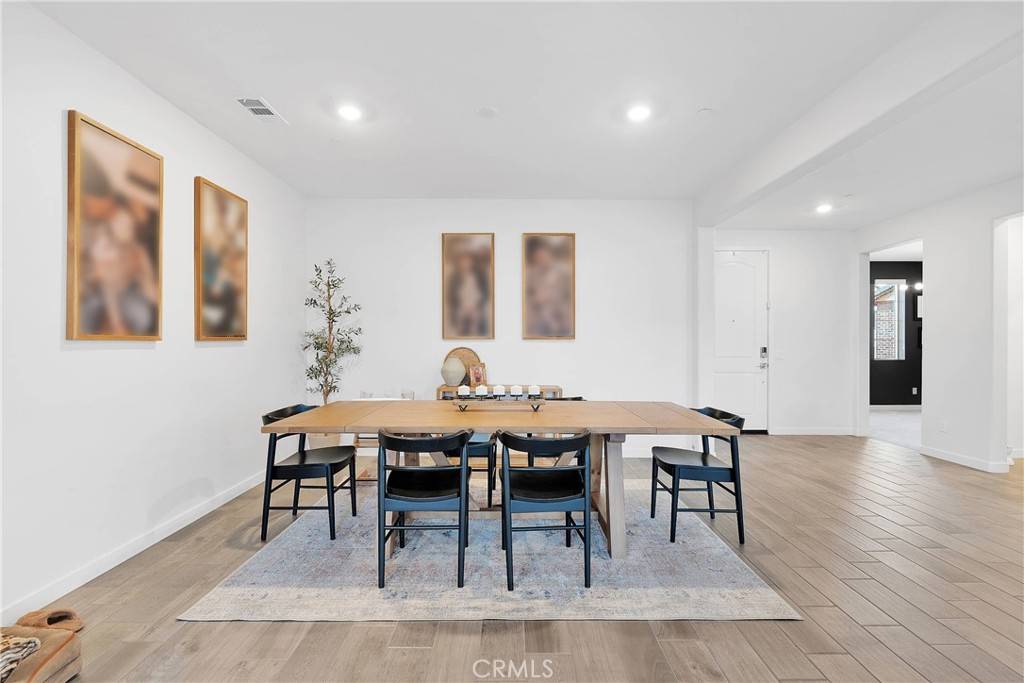Fontana, CA 92336,16708 Yarrow LN