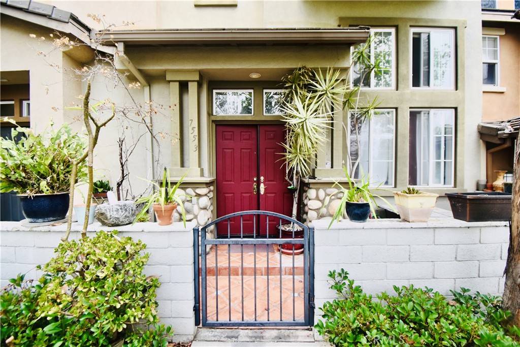 Huntington Beach, CA 92648,7553 Quiet Cove CIR