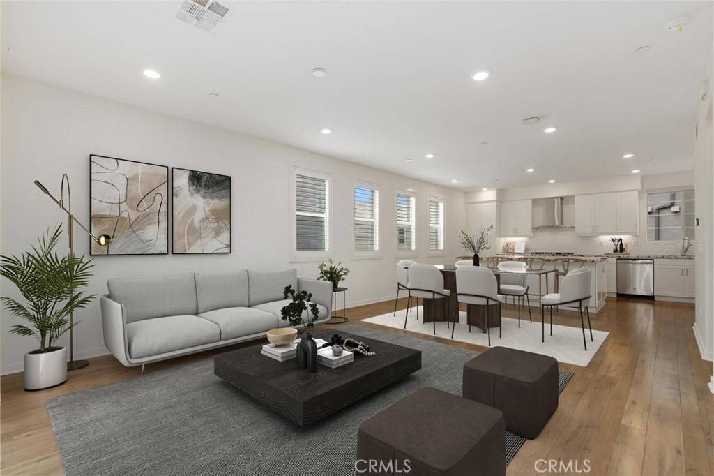 Irvine, CA 92618,175 Cadence