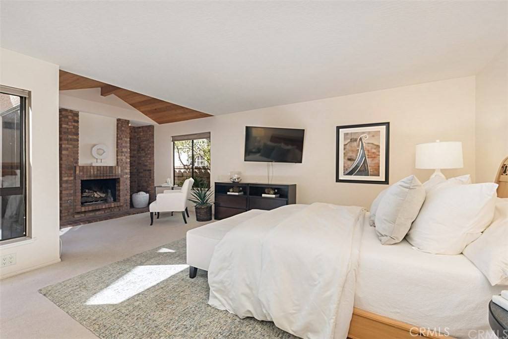Mission Viejo, CA 92692,22541 Puntal Lana