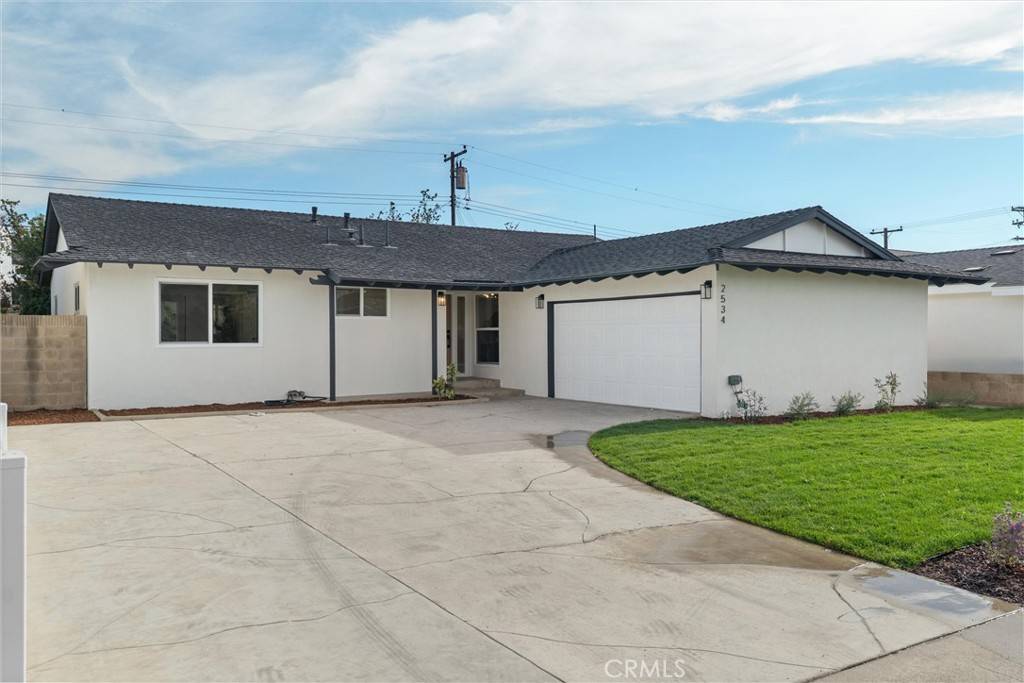 Orange, CA 92867,2534 E Hoover AVE