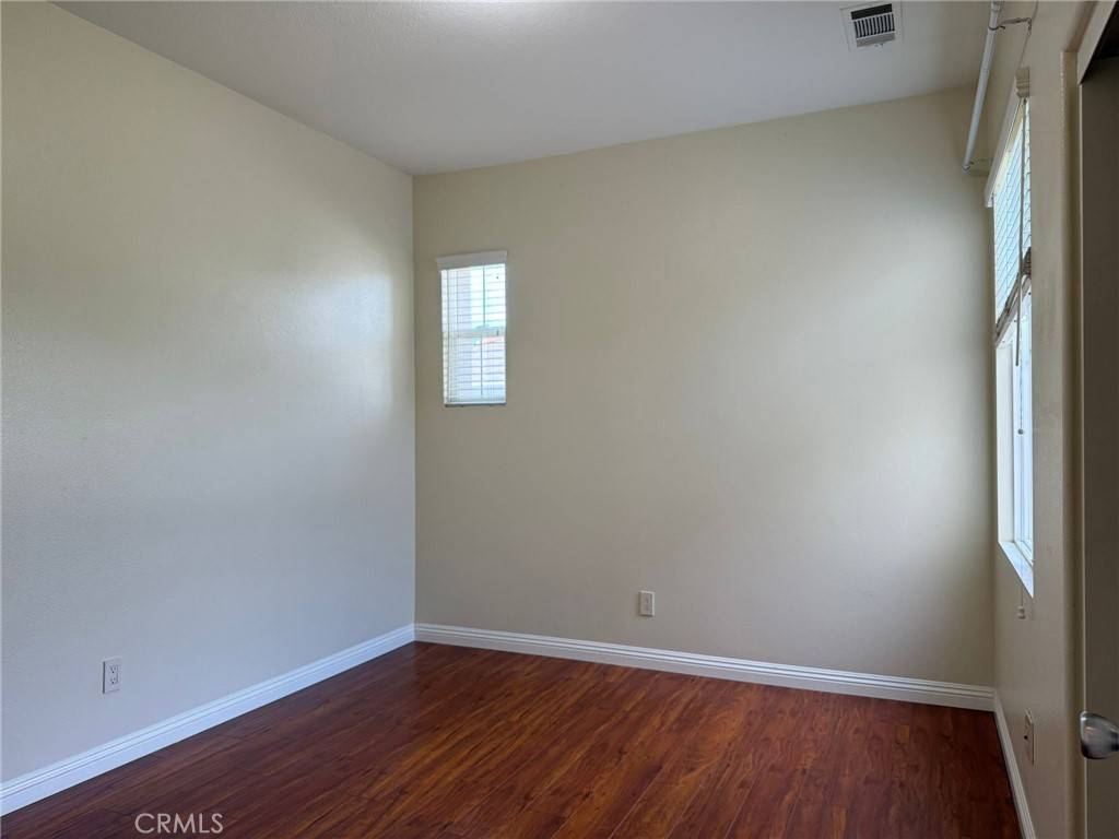 Irvine, CA 92620,126 Arden #65
