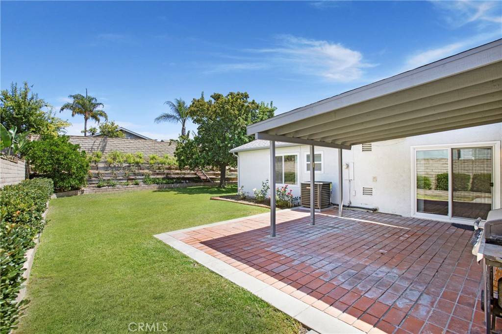 Yorba Linda, CA 92886,4710 Via Loma Linda