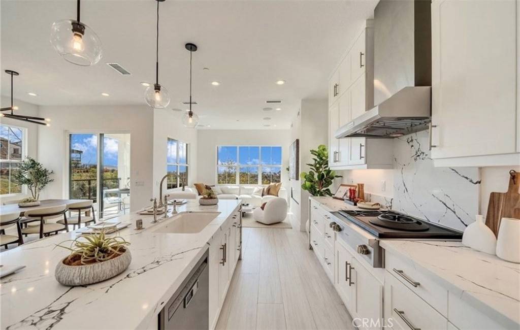 San Juan Capistrano, CA 92675,26384 Paseo Lluvia