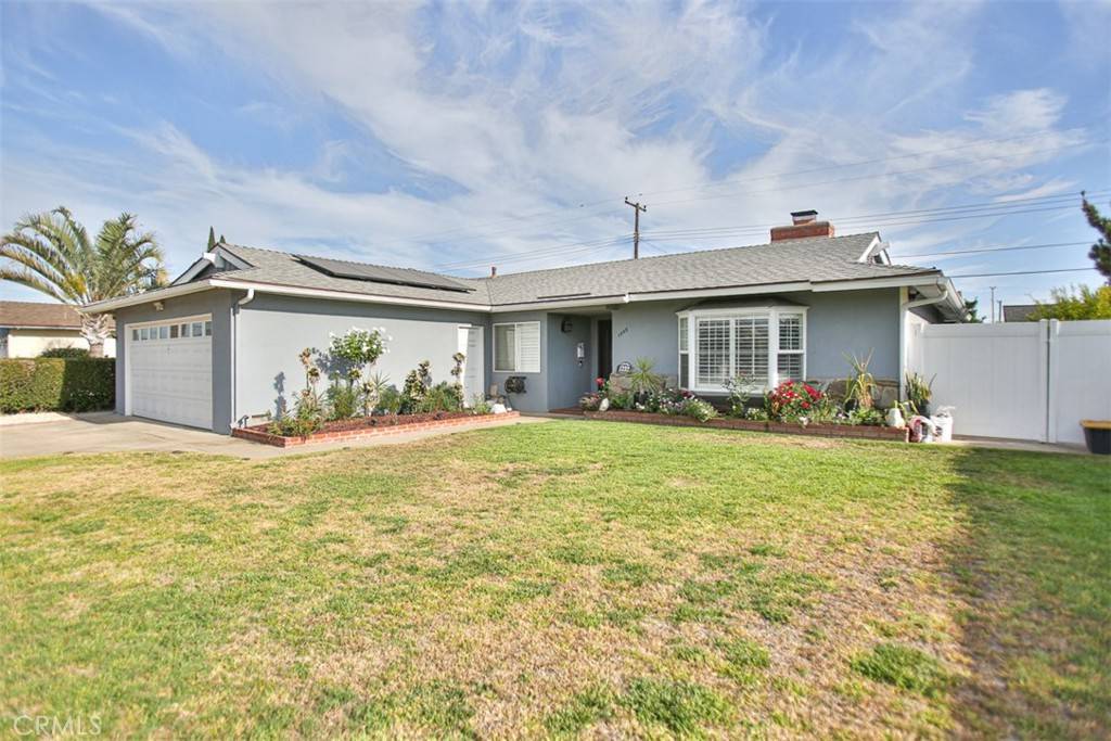 Orange, CA 92867,1232 E Vanowen AVE