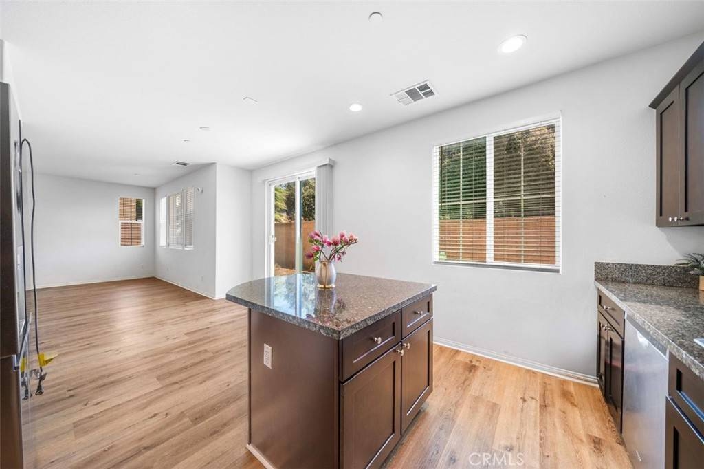 Pomona, CA 91766,1406 Girona DR