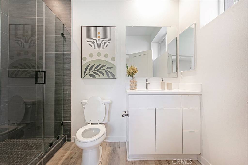 Brea, CA 92821,448 W Central Ave