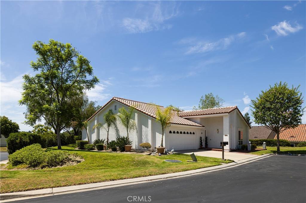 Mission Viejo, CA 92692,23721 Villena