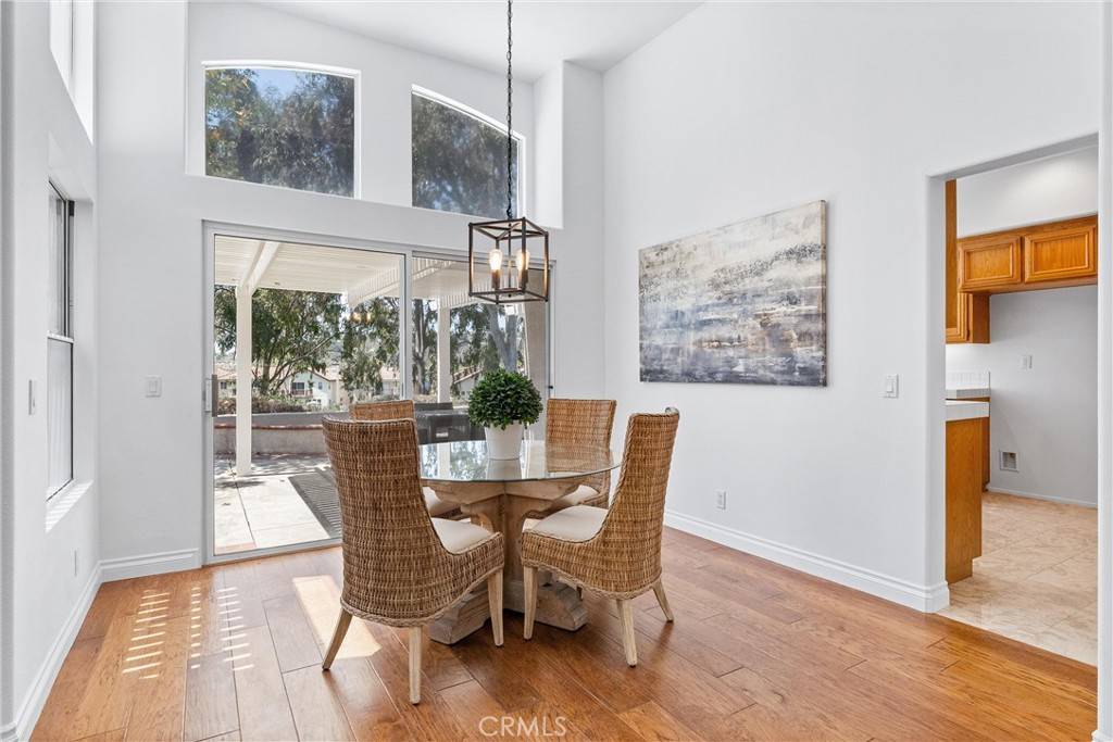 Rancho Santa Margarita, CA 92688,3 Vista Frondosa