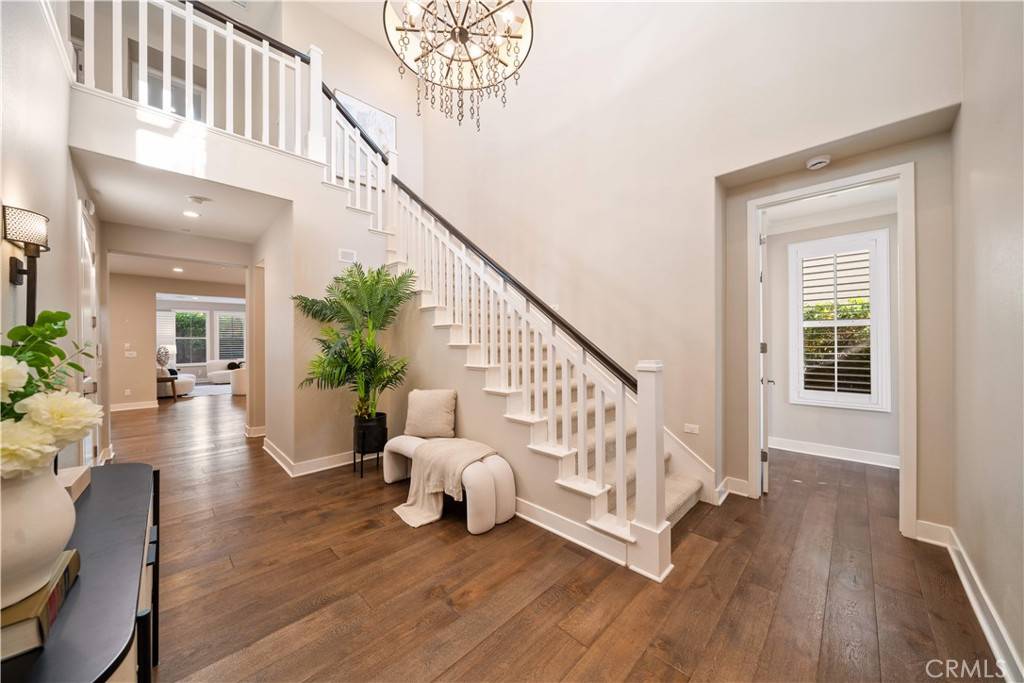 Irvine, CA 92620,74 Gainsboro