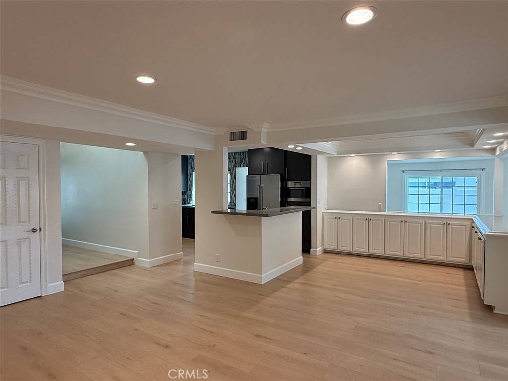 Mission Viejo, CA 92691,24251 Barquero DR