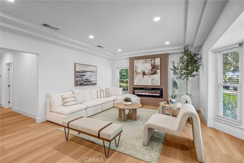 Los Angeles, CA 90016,3637 Virginia Road