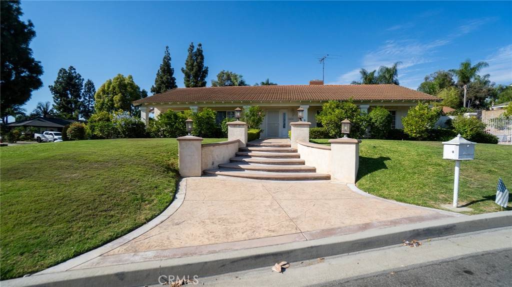La Mirada, CA 90638,13210 Avenida Socorro