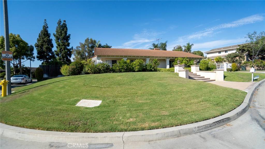 La Mirada, CA 90638,13210 Avenida Socorro