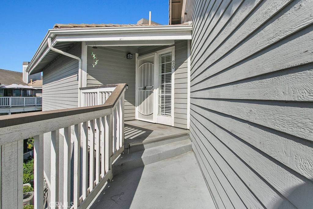 Garden Grove, CA 92843,10371 Garden Grove Boulevard #20