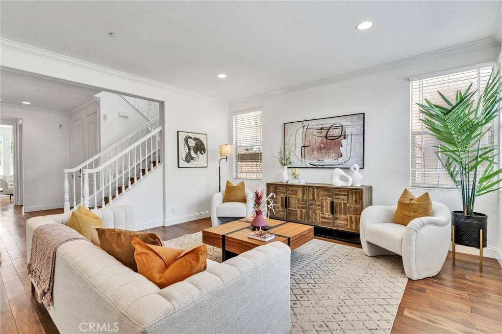 Irvine, CA 92612,135 Willowbend