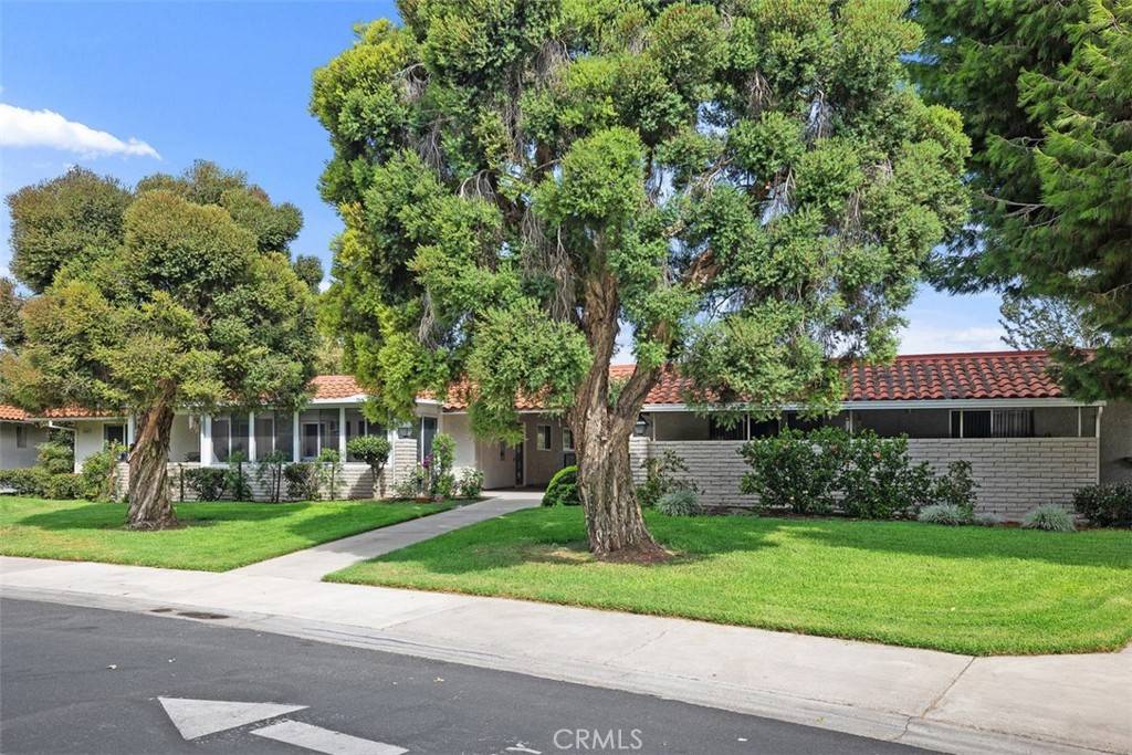 Laguna Woods, CA 92637,5351 Algarrobo #N