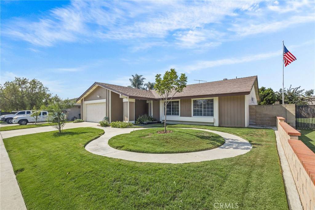 Orange, CA 92865,317 E Meadowbrook AVE