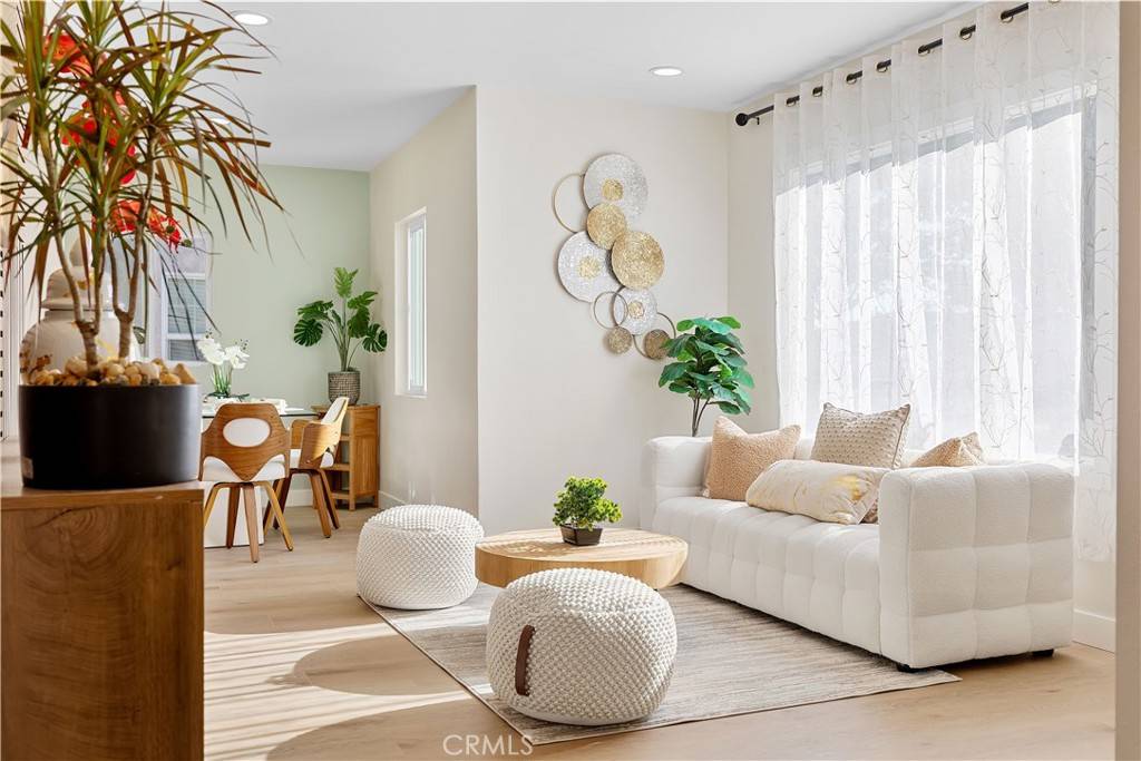 Lakewood, CA 90712,6138 Pepperwood