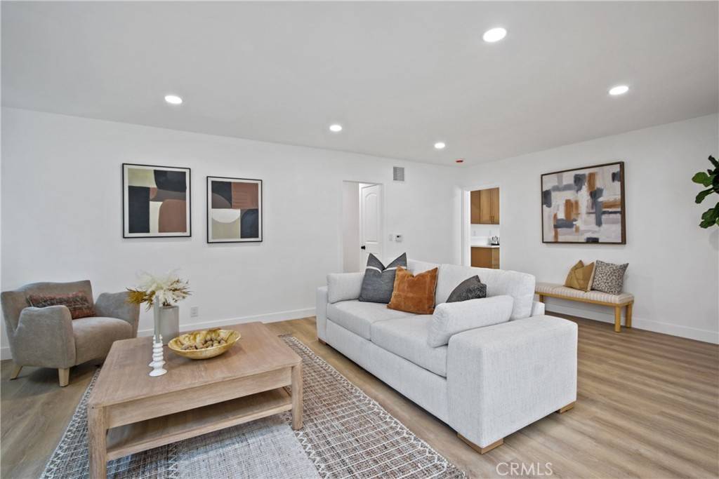 Whittier, CA 90601,5430 Mavis AVE