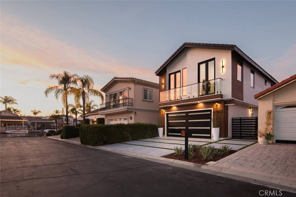 Lake Forest, CA 92630,21907 Erie LN