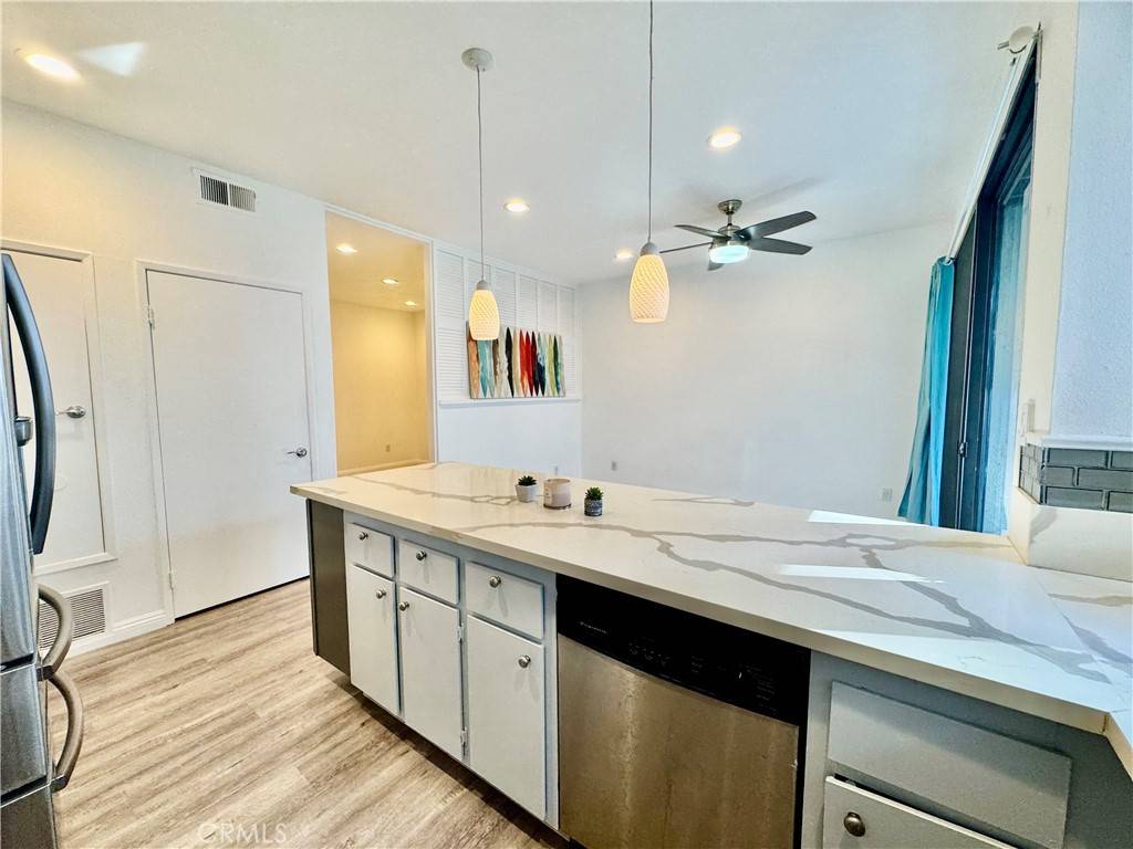 Garden Grove, CA 92840,10580 Lakeside DR N #E