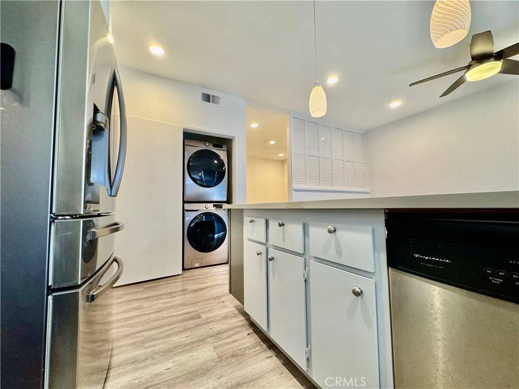 Garden Grove, CA 92840,10580 Lakeside DR N #E