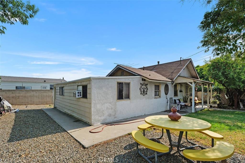 Corona, CA 92882,1329 Pleasant View AVE