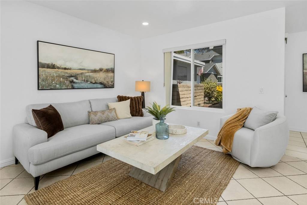 Lake Forest, CA 92630,25532 Polaris LN