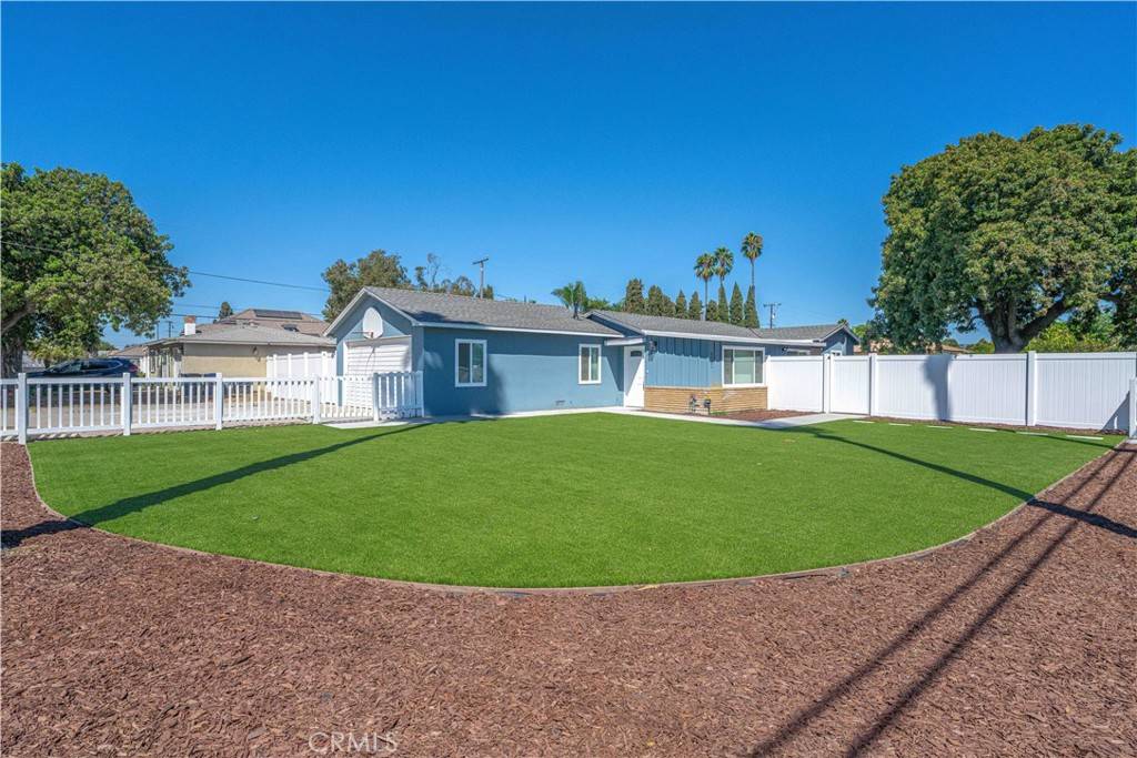 Santa Ana, CA 92704,4301 W Lilac AVE