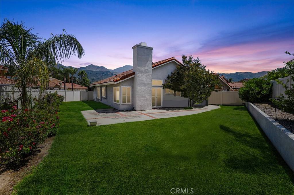 Rancho Santa Margarita, CA 92688,7 Santolina