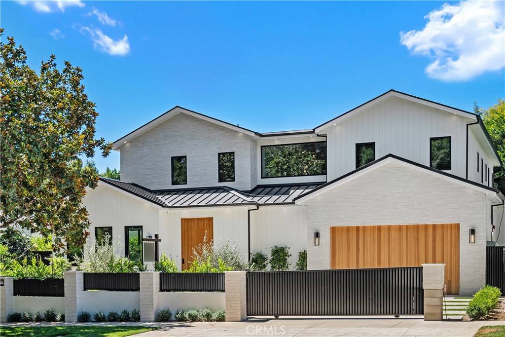 Los Angeles, CA 90024,315 Veteran Ave