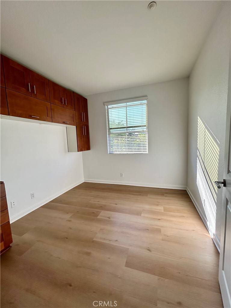 Irvine, CA 92618,3706 Orangewood
