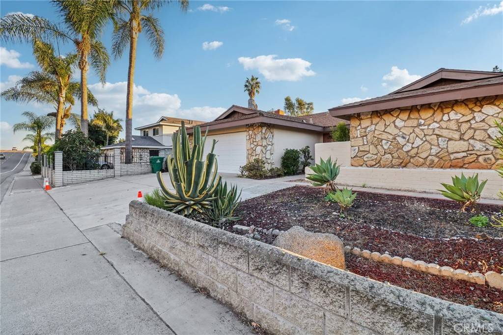 San Diego, CA 92120,5996 College AVE