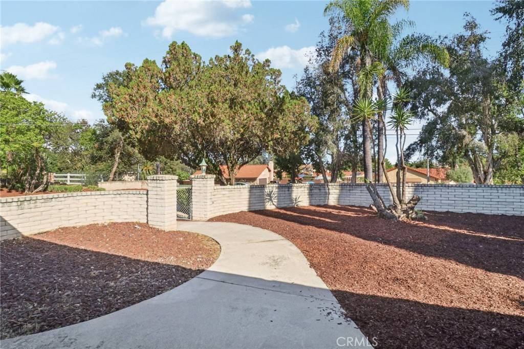 Escondido, CA 92029,2243 Avenida Del Diablo