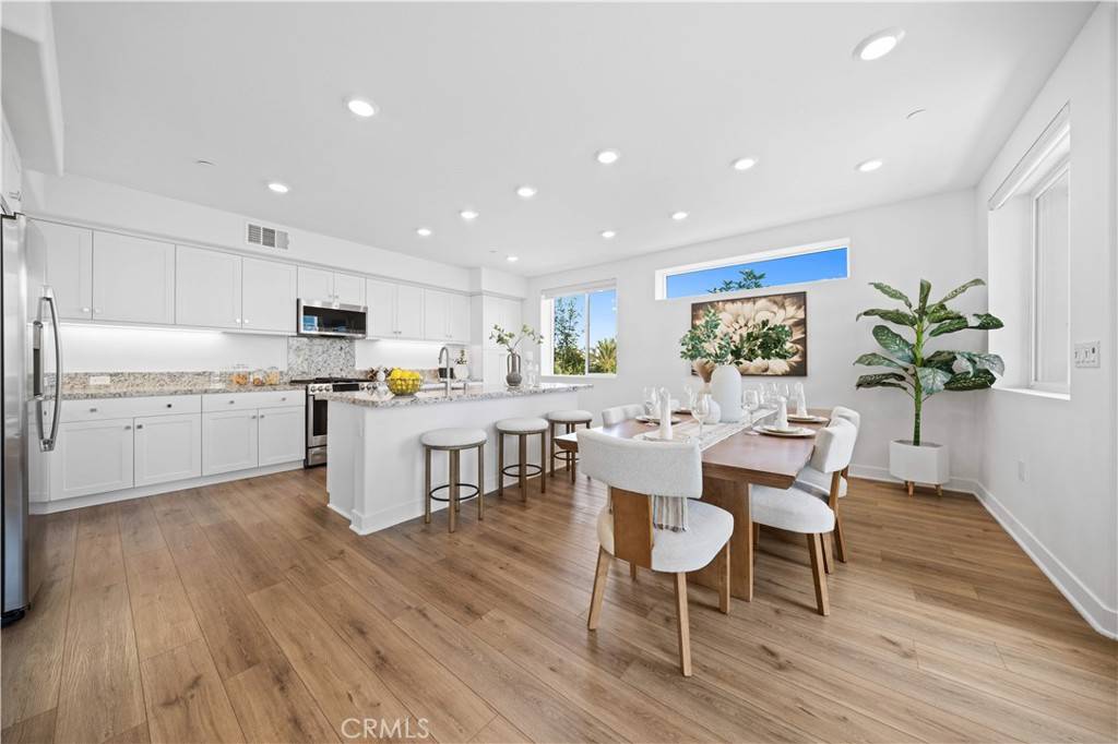 Anaheim, CA 92805,1859 S Union St #33