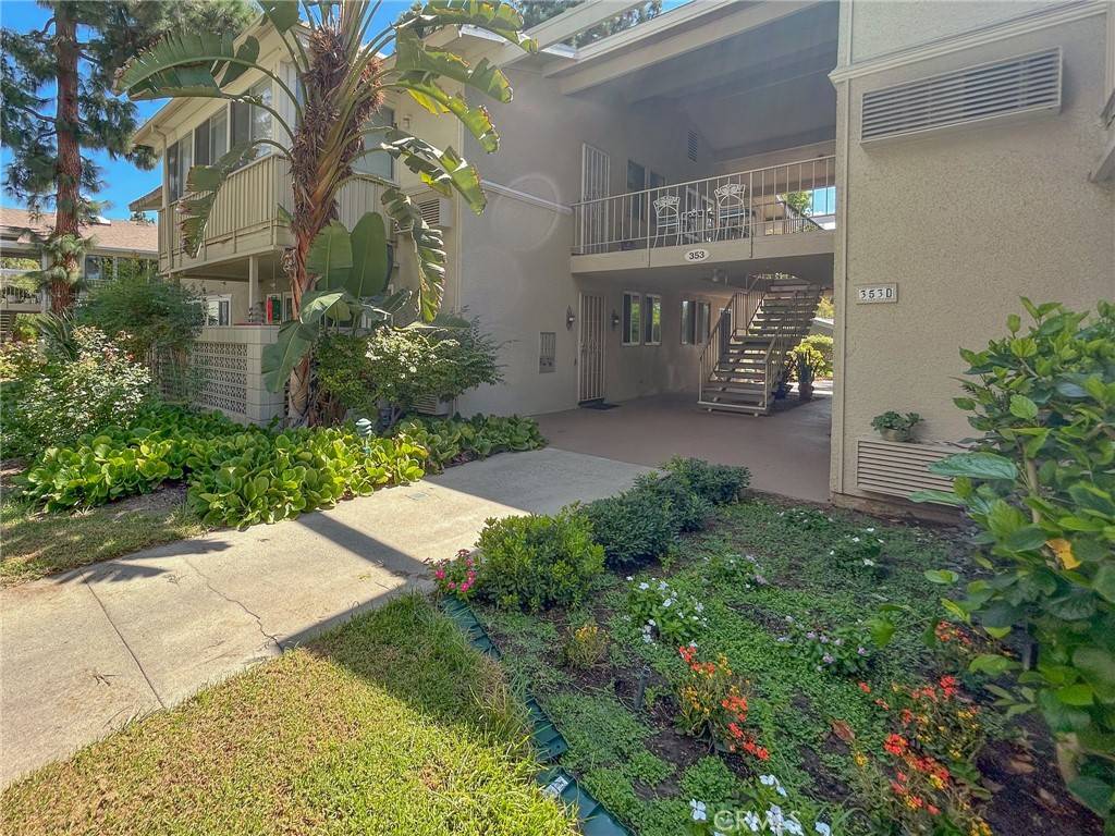 Laguna Woods, CA 92637,353 Avenida Sevilla