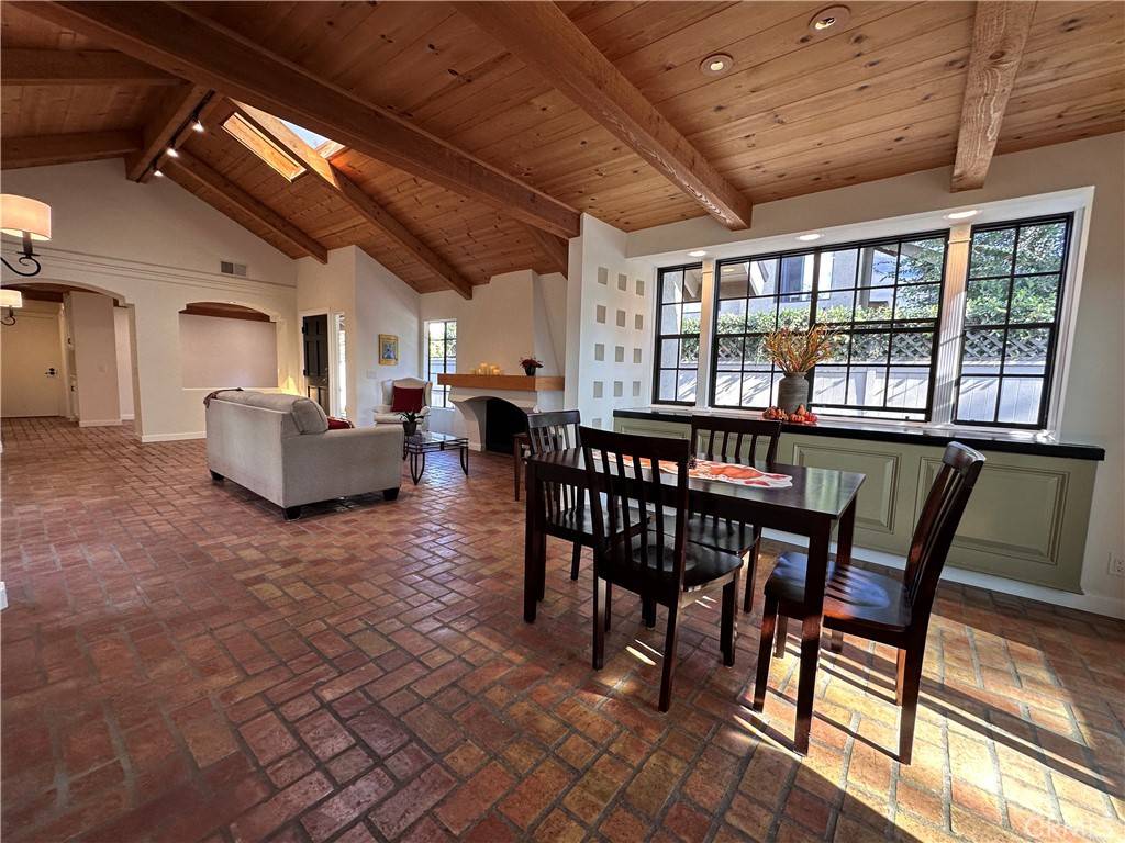 Irvine, CA 92604,19 Willowgrove