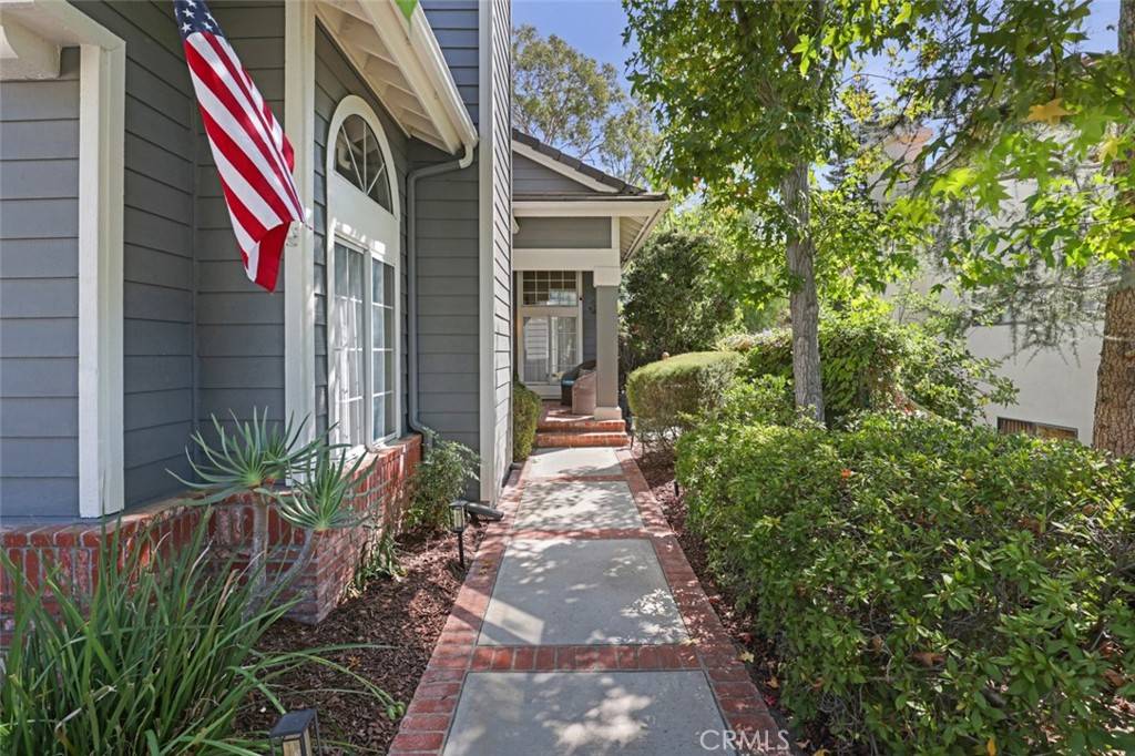 Laguna Hills, CA 92656,25652 Nottingham