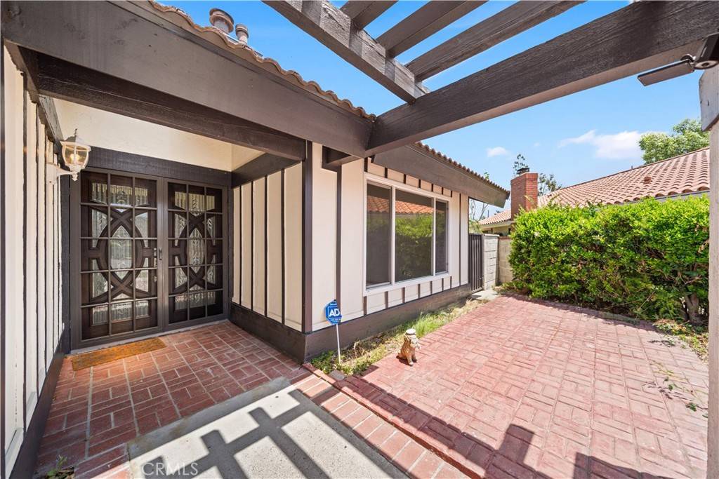 Lake Forest, CA 92630,24311 Peacock St