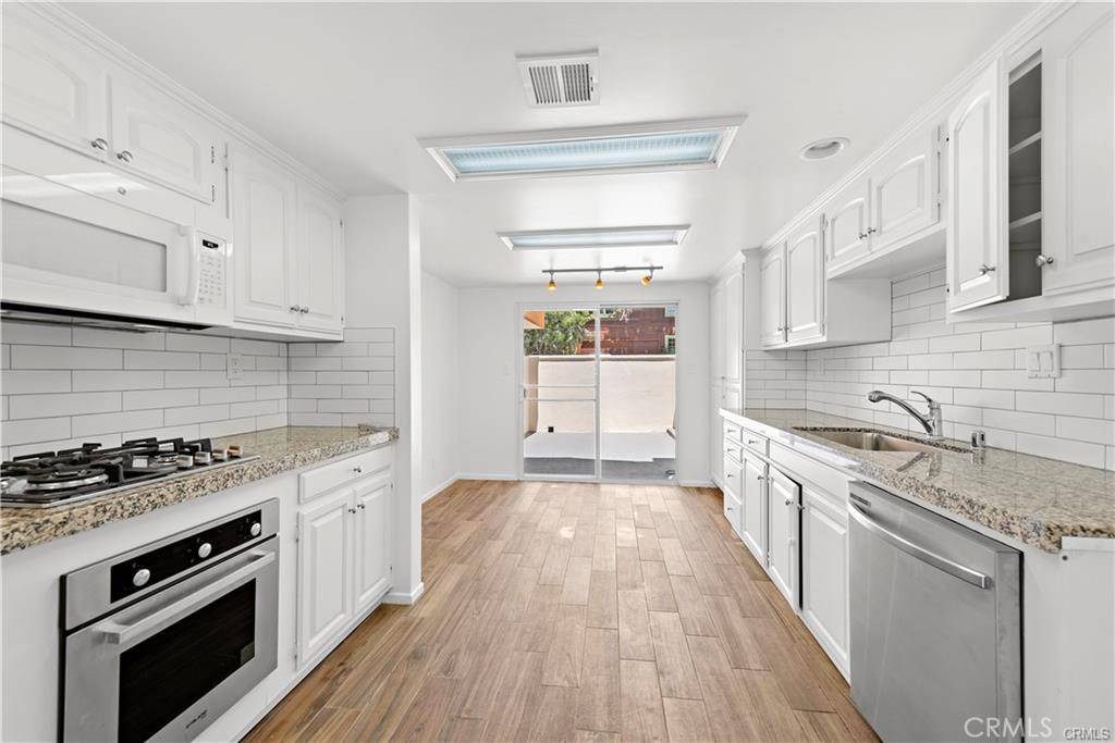 Laguna Beach, CA 92651,1587 Catalina
