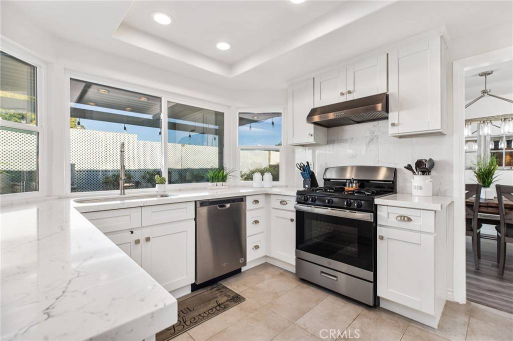 Lake Forest, CA 92630,24465 Peacock St