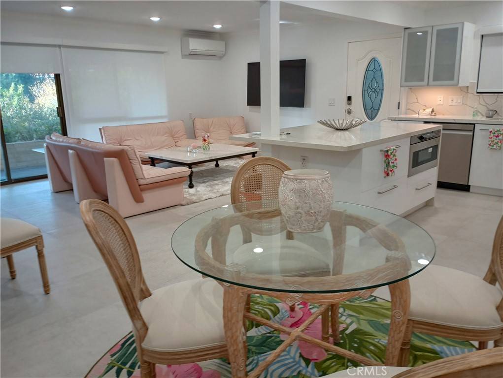 Laguna Woods, CA 92637,905 Ronda Sevilla #A